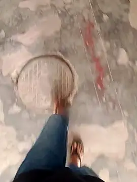 Snapshot of Saxyboy2002 chatting on November 2025 07:08:02 AM Saxyboy2002 online show from November 2025 07:08:02 AM