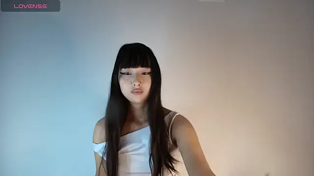 Ji yen online show from November 2025 12:22:02 AM