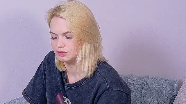 Snapshot of Ivory_Soul chatting on February 2026 05:20:01 PM Ivory Soul online show from February 2026 05:20:01 PM