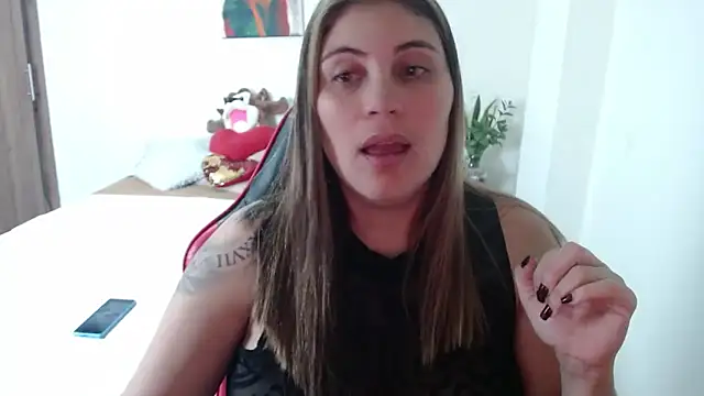 Secret Bella online show from November 2025 11:10:02 AM