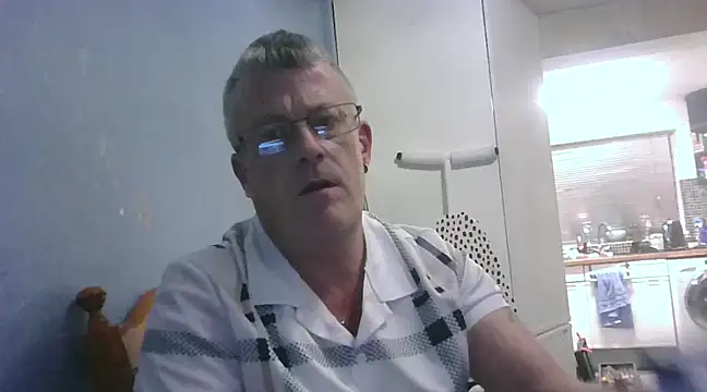 hefin18 online show from March 2025 10:32:01 PM