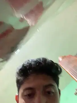 Snapshot of PerraAsquerosa_ chatting on December 2025 09:36:01 AM PerraAsquerosa online show from December 2025 09:36:01 AM