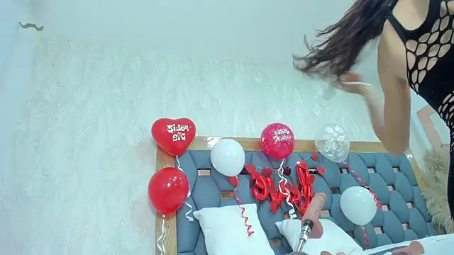 crystal sm online show from February 2026 03:14:02 AM