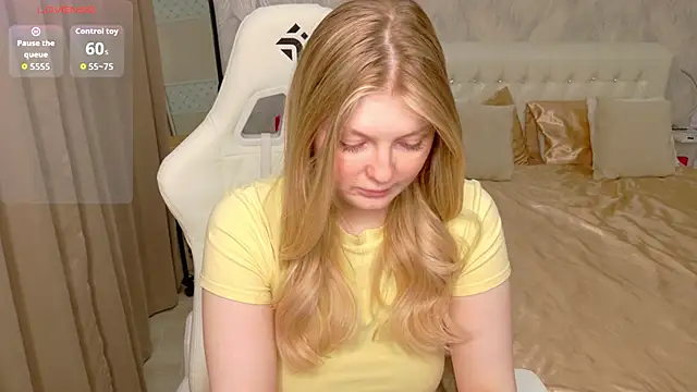 AmeliaDiamond online show from March 2026 12:34:02 AM