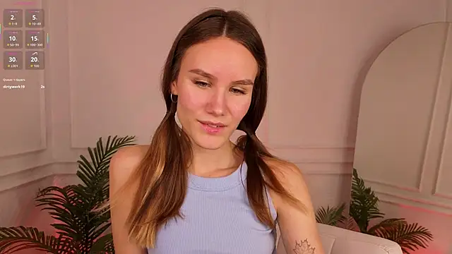  Clare Florence  online show from October 2025 01:54:01 PM