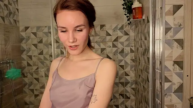  Clare Florence  online show from April 2026 02:04:02 PM