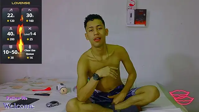 dylan apol0 online show from March 2026 03:45:02 AM