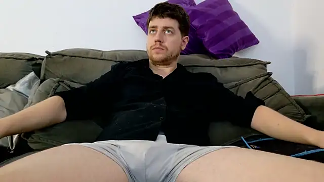 Snapshot of aaron_nvk chatting on October 2025 09:15:01 PM aaron nvk online show from October 2025 09:15:01 PM