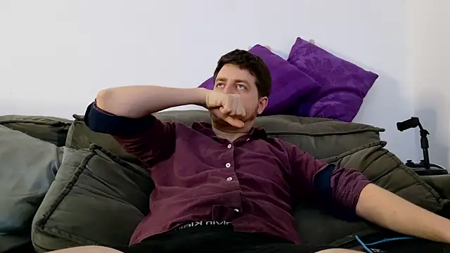 Snapshot of aaron_nvk chatting on October 2025 09:26:02 PM aaron nvk online show from October 2025 09:26:02 PM