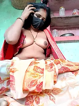 Falguni Desai online show from November 2025 01:33:02 AM