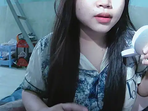 Snapshot of Lily3322 chatting on March 2026 06:44:02 PM Lily3322 online show from March 2026 06:44:02 PM