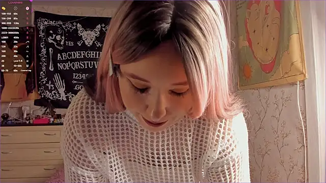 CutiePatoootie online show from June 2026 08:25:02 PM