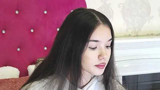 AlexisDevine online show from February 2026 05:17:02 AM