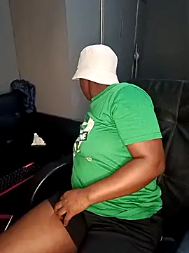 ALICIA X98 online show from February 2026 07:45:02 PM