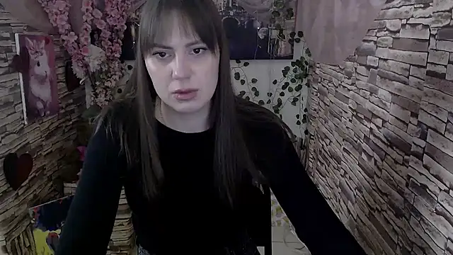 Amanda Bright  online show from October 2025 06:24:01 AM