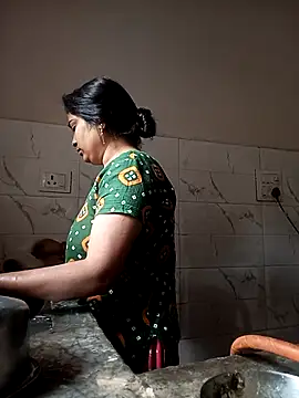 Trisha 71 online show from November 2025 04:59:01 AM