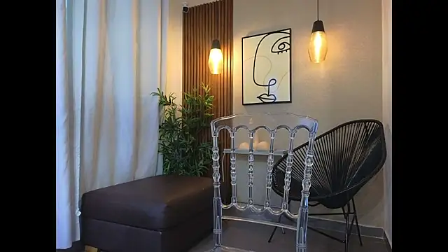 Lia Mar  online show from October 2025 06:06:02 PM