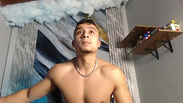 ThiagoBlaze online show from June 2026 03:55:01 AM