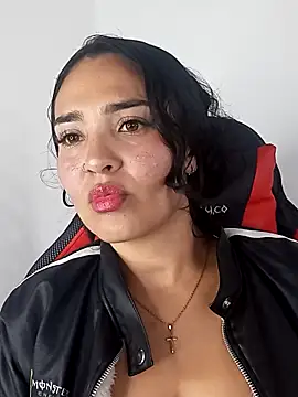 meli  brown online show from October 2025 01:06:01 AM