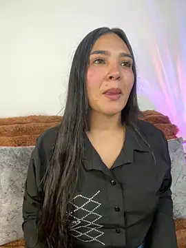 meli  brown online show from November 2025 04:23:02 AM