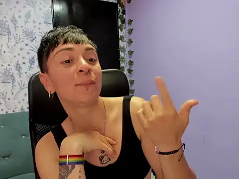  Hannah Hot online show from October 2025 02:31:02 AM