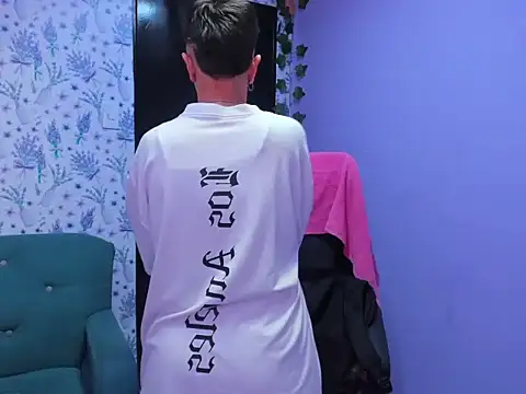  Hannah Hot online show from October 2025 02:20:01 AM