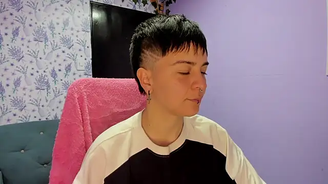  Hannah Hot online show from October 2025 01:41:02 AM