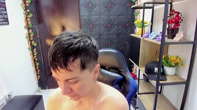  Hannah Hot online show from April 2026 02:45:02 AM