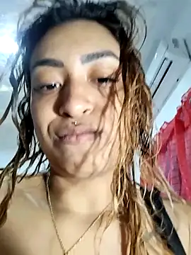Snapshot of shanell_saenz chatting on May 2026 01:23:02 AM shanell saenz online show from May 2026 01:23:02 AM