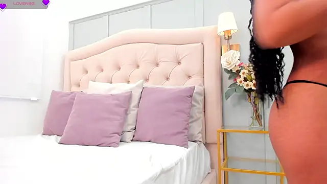 katia harrison  online show from October 2025 05:10:02 PM