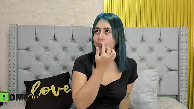 Skarlet 04 online show from November 2025 04:07:01 PM