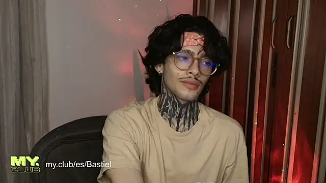 Mihail leroy online show from April 2026 02:25:02 AM