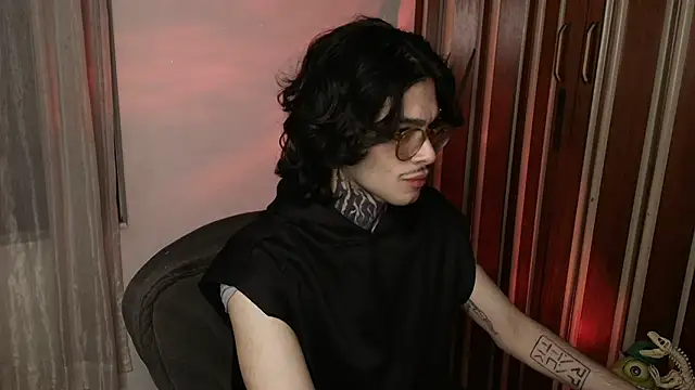 Mihail leroy online show from July 2026 12:59:01 AM