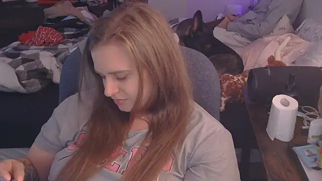 Sexyblonde12344 online show from September 2025 12:33:01 AM