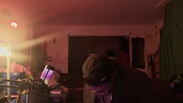 MasterDaddyCool online show from February 2026 08:13:01 AM