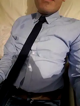 Snapshot of GentlemanMoney_ chatting on February 2026 07:42:02 PM GentlemanMoney online show from February 2026 07:42:02 PM