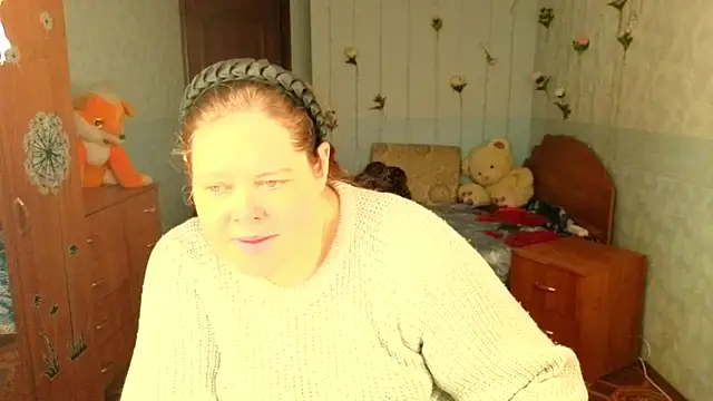 Audrey Aura online show from November 2025 05:29:02 AM