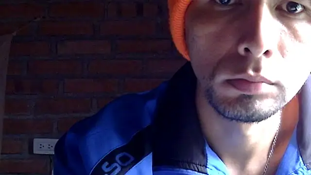 Snapshot of Boycumlatino chatting on January 2026 03:27:01 PM Boycumlatino online show from January 2026 03:27:01 PM