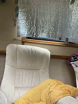 ladyboatlady online show from April 2026 08:04:01 AM