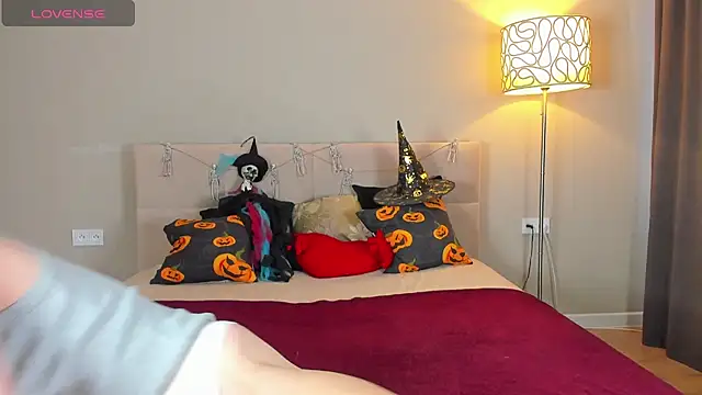 cutienaughtygirl online show from October 2025 10:04:01 AM