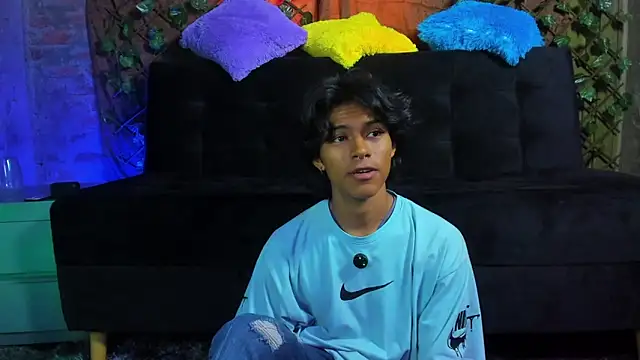 dreyk20 online show from February 2026 03:49:02 PM