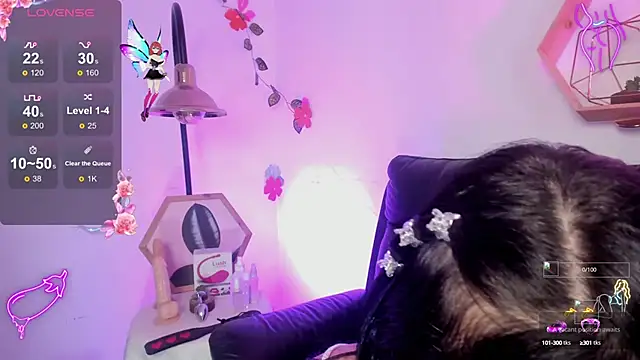 Hadid Jimenez  online show from September 2025 07:59:01 PM