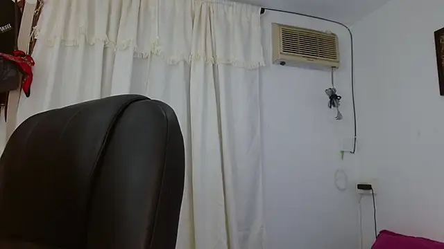 BriggiteSkyAngels online show from October 2025 01:36:02 AM