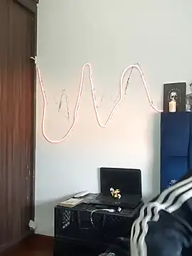 Tattoboy19cm online show from October 2025 10:07:02 PM