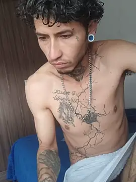 Tattoboy19cm online show from November 2025 05:48:01 PM