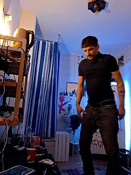 a7ex online show from January 2025 06:05:02 PM