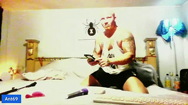 AntMeich6969 online show from October 2025 01:58:02 AM