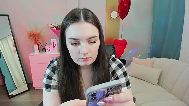 Snapshot of _Shy_Jenny_ chatting on April 2026 01:08:01 AM Shy Jenny online show from April 2026 01:08:01 AM