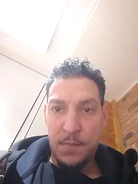 ARTANIS20 online show from October 2025 05:41:02 PM