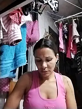 dyjaA online show from September 2025 10:21:01 PM